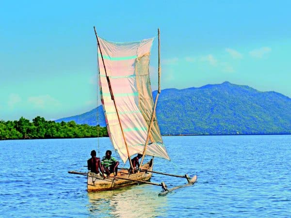 A Madagascar, sur un bateau artisanal…